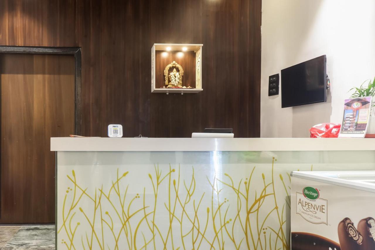 Oyo Townhouse 785 Sree Vinayaka Grand Hotel Anantapur Exterior photo